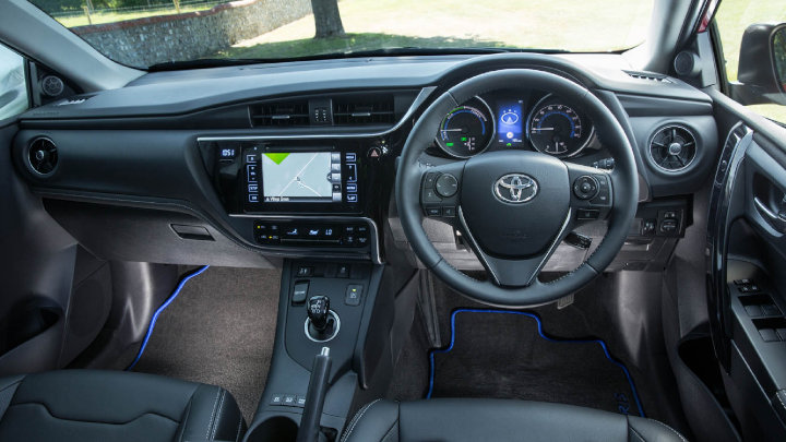 Used Toyota Auris Interior