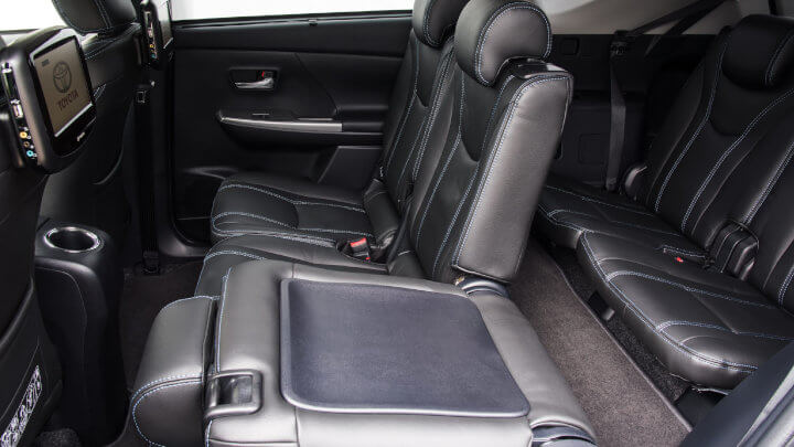 Used Toyota Prius Plus Interior