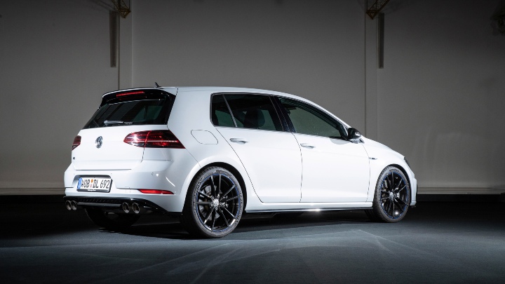 Volkswagen Golf R Exterior Rear Static