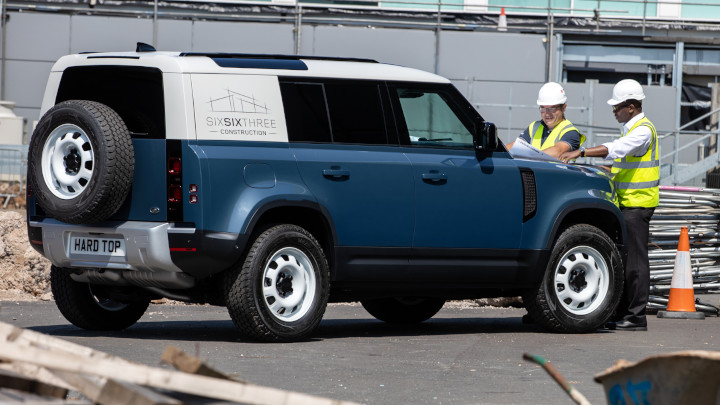 Land Rover Defender Hard Top 