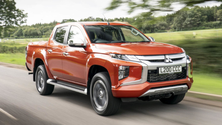 Mitsubishi L200 Front