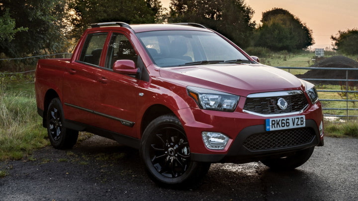 Ssangyong Musso Front