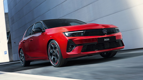 Red Vauxhall Astra Front Static