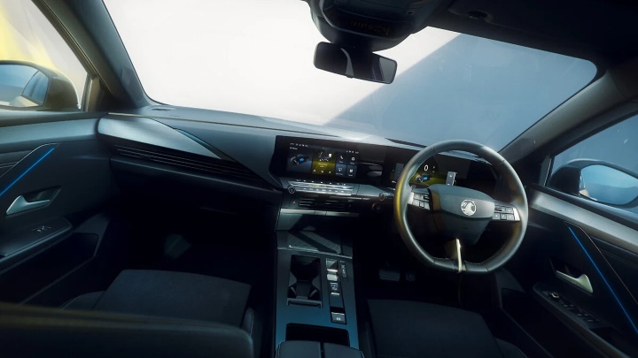 Vauxhall Astra Interior