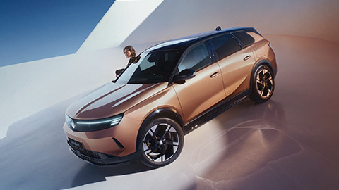 Copper Vauxhall Grandland Electric Side