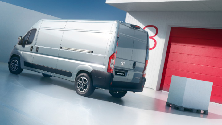 Vauxhall Movano Rear in Silver