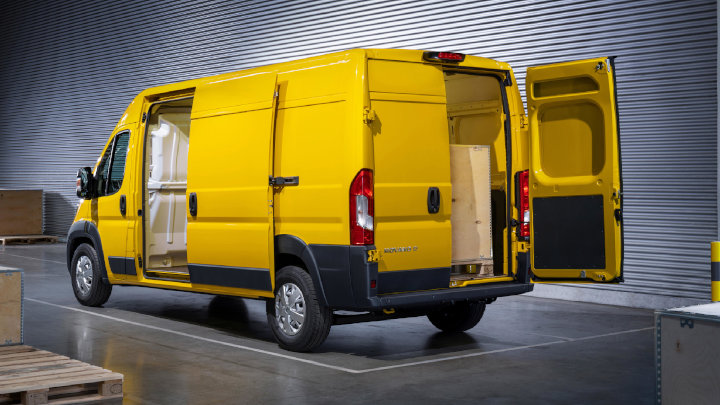 Vauxhall Movano-e Cargo Space