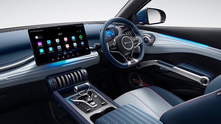 BYD ATTO 3 steering wheel and infotainment screen